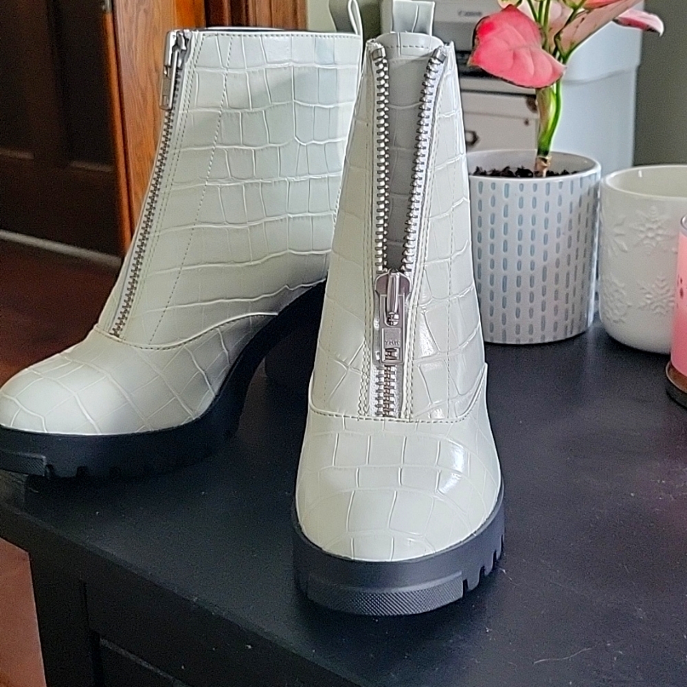 BP. MARLEY booties